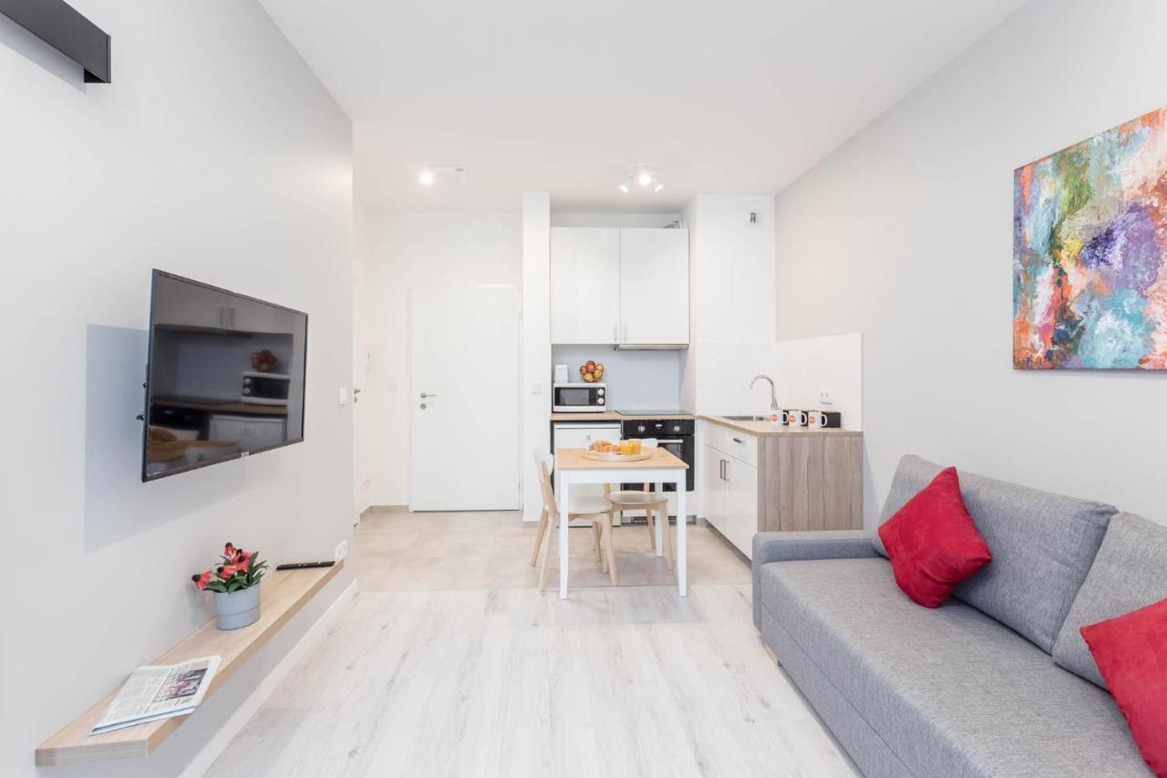 Chill Apartments Warsaw Airport Extérieur photo