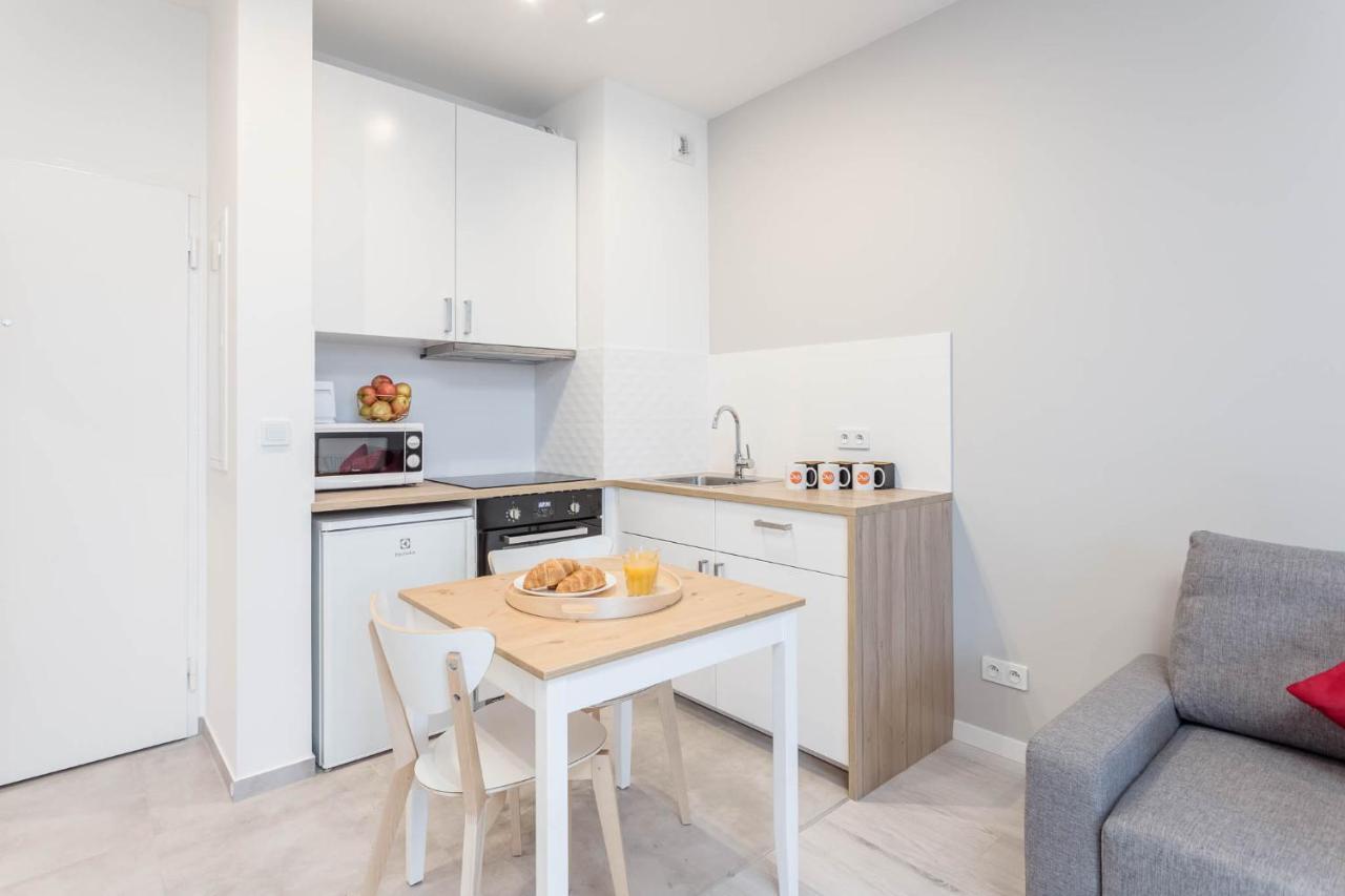 Chill Apartments Warsaw Airport Extérieur photo