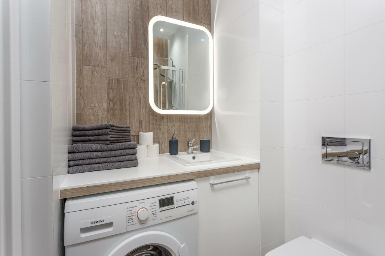 Chill Apartments Warsaw Airport Extérieur photo